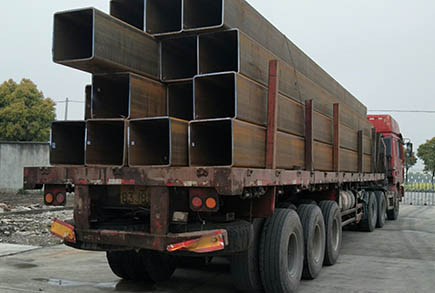 襄垣大口径无缝方管